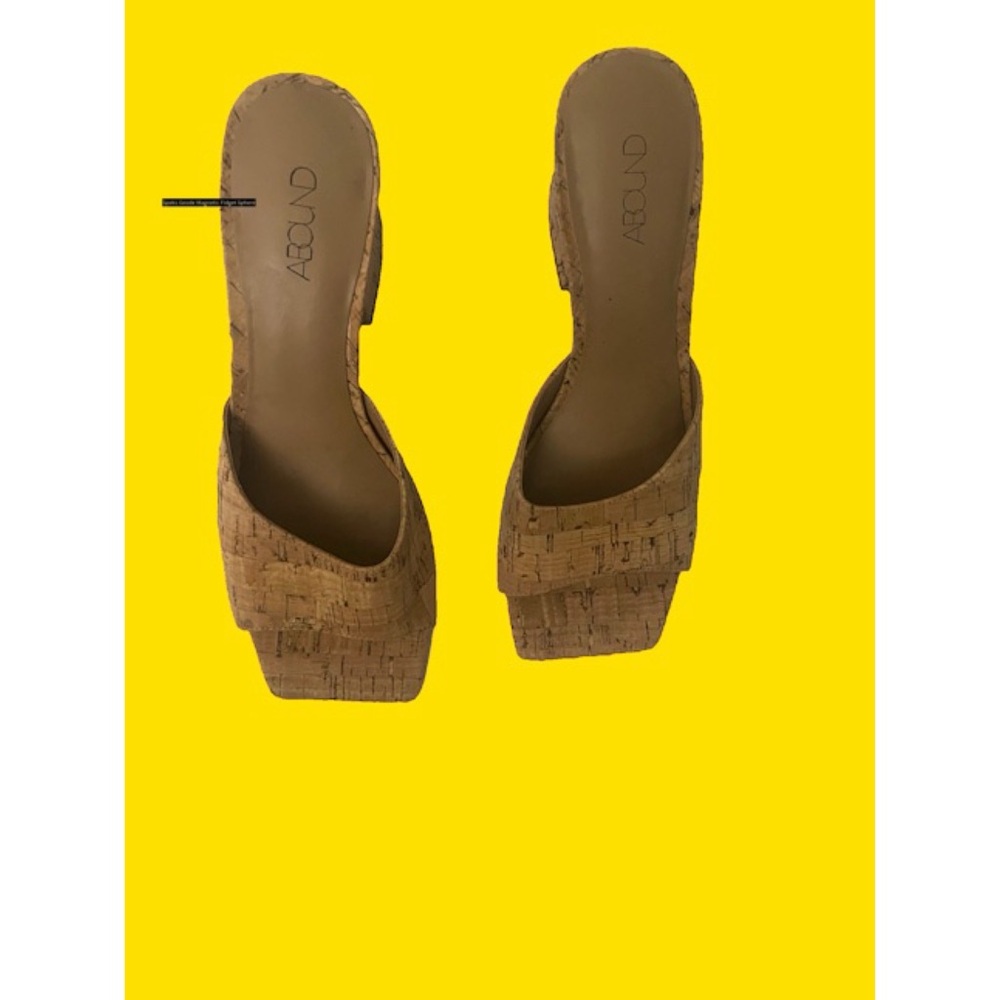 Abound Women's Brown Platform Sandals